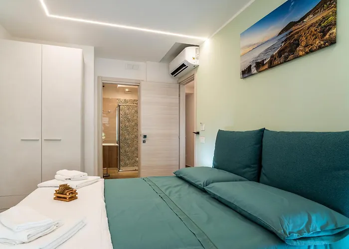 招待所 Brezza Marina 3*